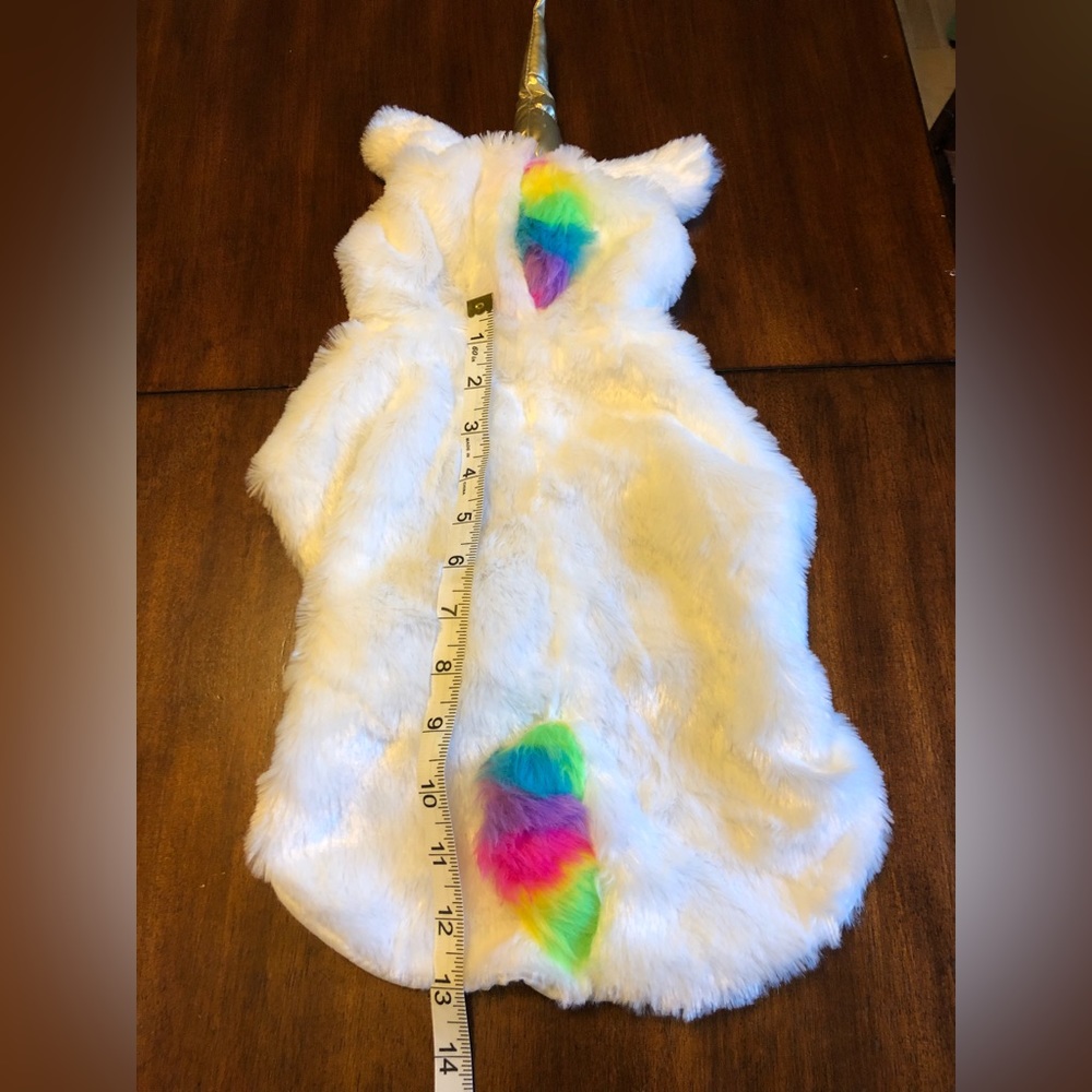Unicorn Halloween dog costume. Size medium 🦄 🎃 🐶